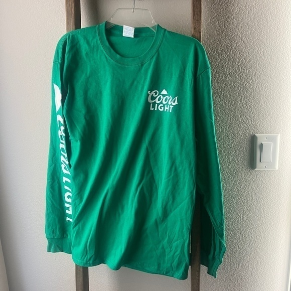 Port and Company Tops - nwot - green, long sleeve, Coors light